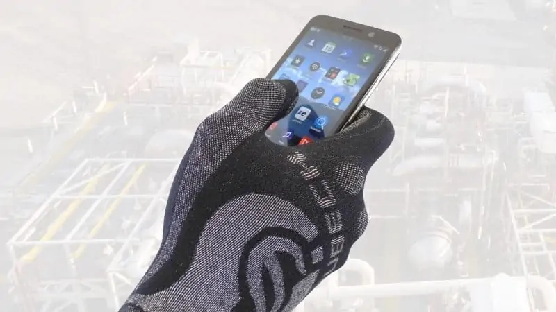 Touchscreen Compatible Thermal Glove